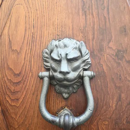 Home'N Rome - Spagna Рим