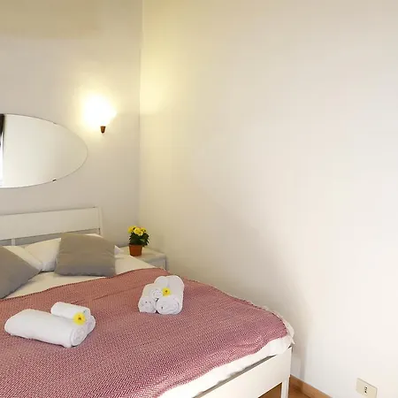 Home'N Rome - Spagna Рим